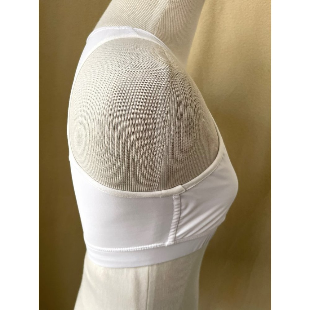 Idtswch White Mesh Back Sport Bra - Picture 6 of 11